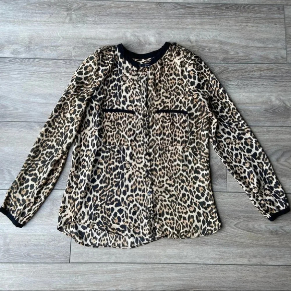 Zara  Leopard Print Button Down Blouse - Picture 5 of 16
